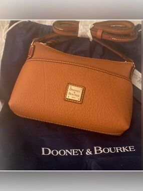 Dooney & Bourke Pebbled Grain Ginger Crossbody with Dustbag NWT!!!